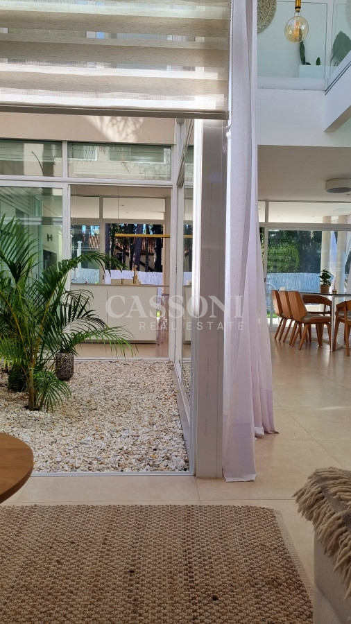 Casa ID.2251 - Casa de 4 dormitorios, en barrio privado, Solanas Country, Punta Ballena