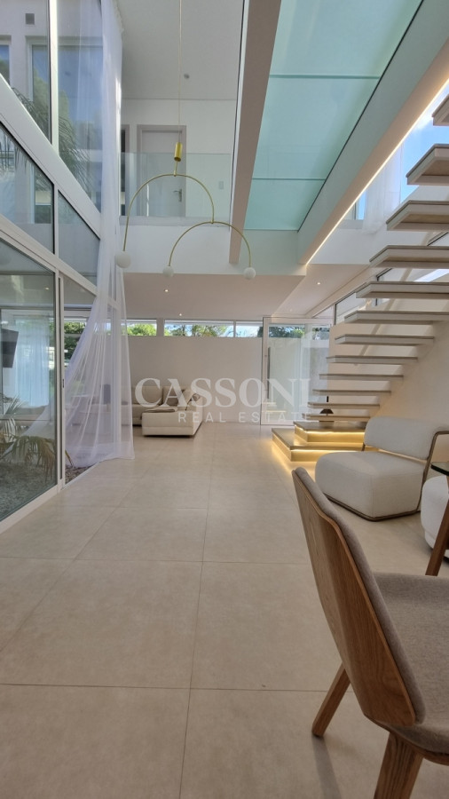 Casa ID.2251 - Casa de 4 dormitorios, en barrio privado, Solanas Country, Punta Ballena