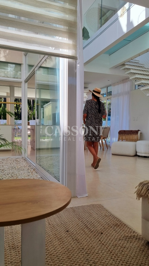 Casa ID.2251 - Casa de 4 dormitorios, en barrio privado, Solanas Country, Punta Ballena