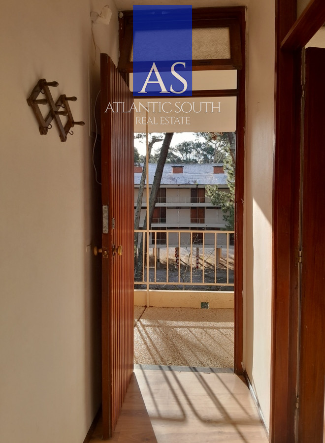 Apartamento ID.4781 - Apartamento en venta de 1 dormitorio y medio. Playa mansa. Punta del Este.
