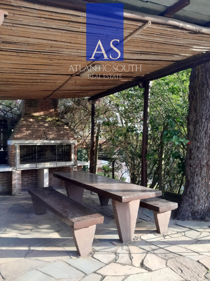 Apartamento ID.4781 - Apartamento en venta de 1 dormitorio y medio. Playa mansa. Punta del Este.