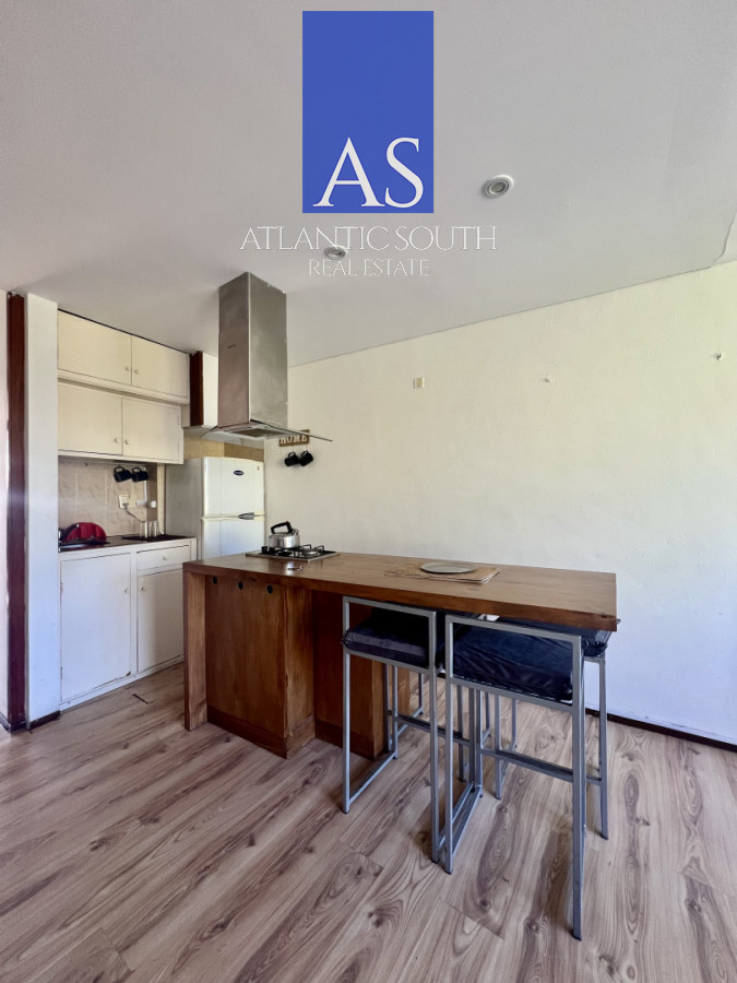 Apartamento ID.4781 - Apartamento en venta de 1 dormitorio y medio. Playa mansa. Punta del Este.