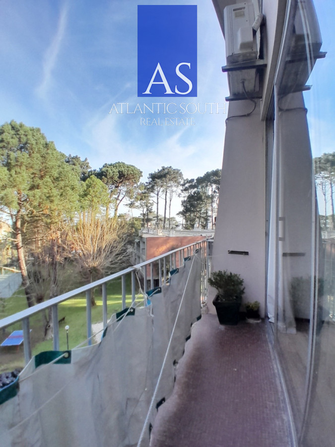 Apartamento ID.4781 - Apartamento en venta de 1 dormitorio y medio. Playa mansa. Punta del Este.