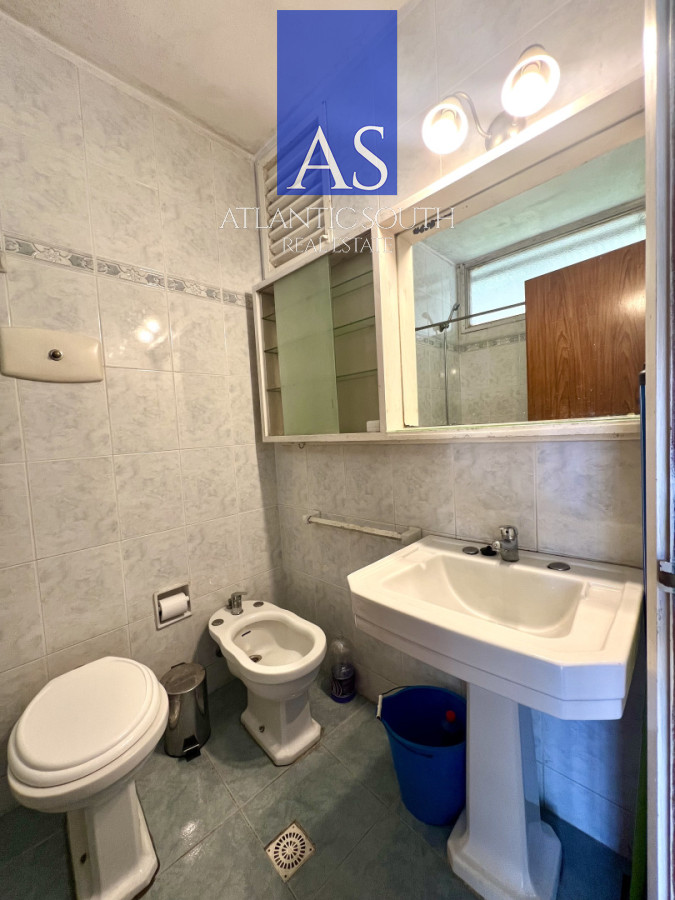 Apartamento ID.4781 - Apartamento en venta de 1 dormitorio y medio. Playa mansa. Punta del Este.