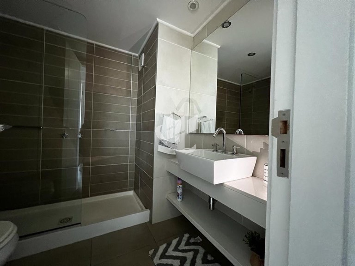 Apartamento ID.718 - Departamento, venta, 2 dormitorios, Ocean Drive, Punta del Este.
