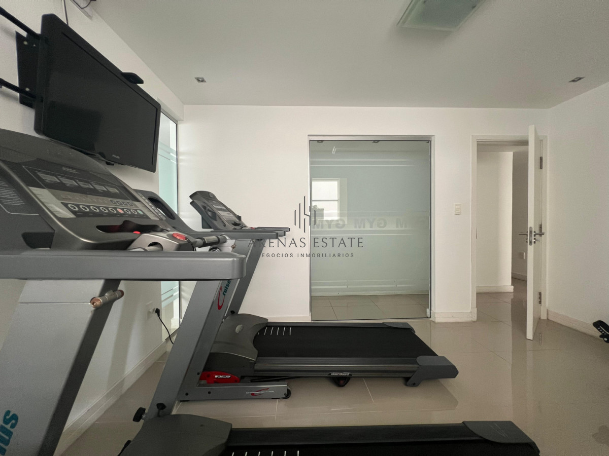 Apartamento ID.4167 - Exclusivo apartamento de 2 dormitorios con parrillero propio. Punta del Este. 