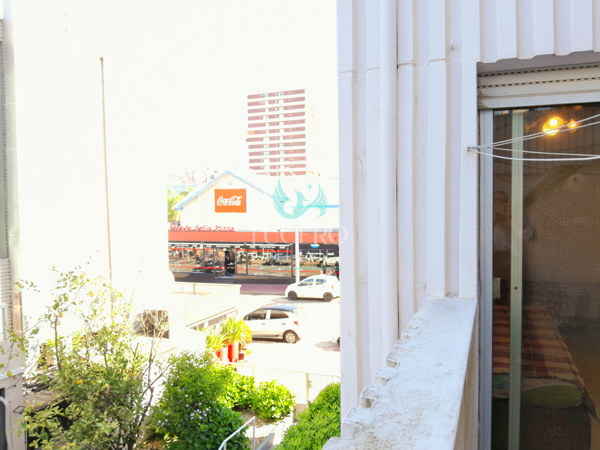 Apartamento ID.977 - Oportunidad de negocio! Apartamento de 2 dormitorios y 2 baños con bajos gastos! 