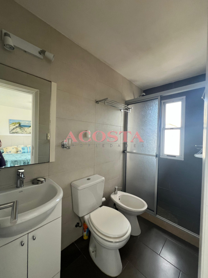 Apartamento ID.257 - Exclusivo apartamento de 2 dormitorios con parrillero propio. Punta del Este. 