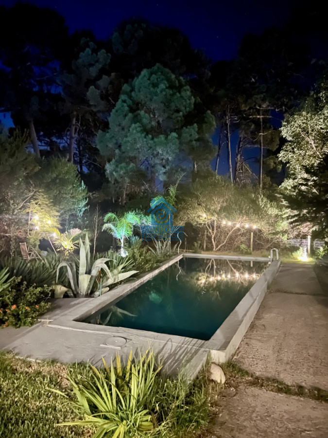 Casa ID.968 - Alquiler de temporada, casa de 3 dormitorios con piscina y barbacoa abierta.