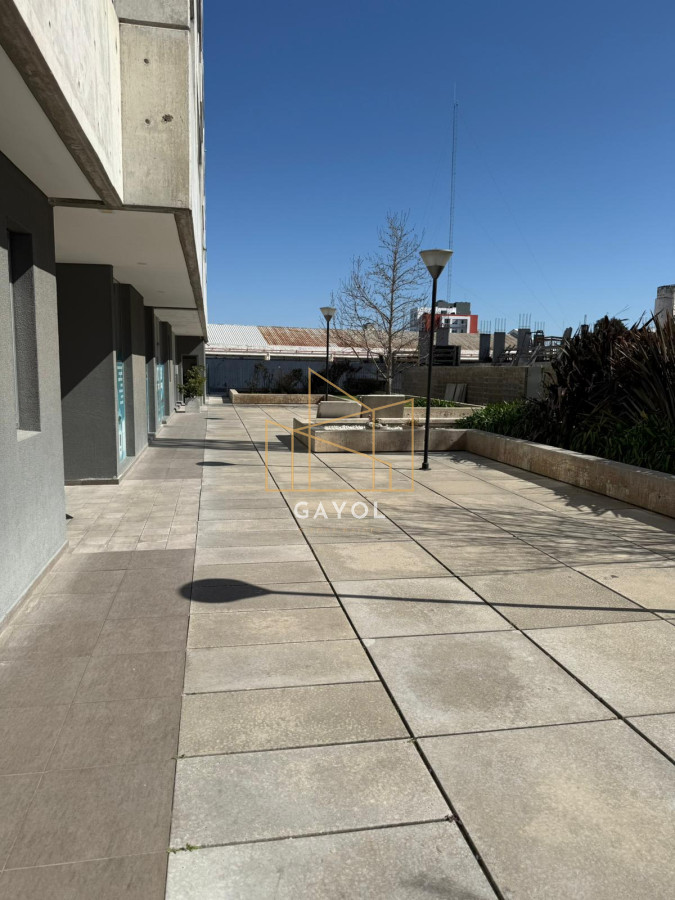Apartamento ID.783 - Amplio apartamento de 3 dormitorios y 2 baños, ideal para vivir todo el año o para renta.