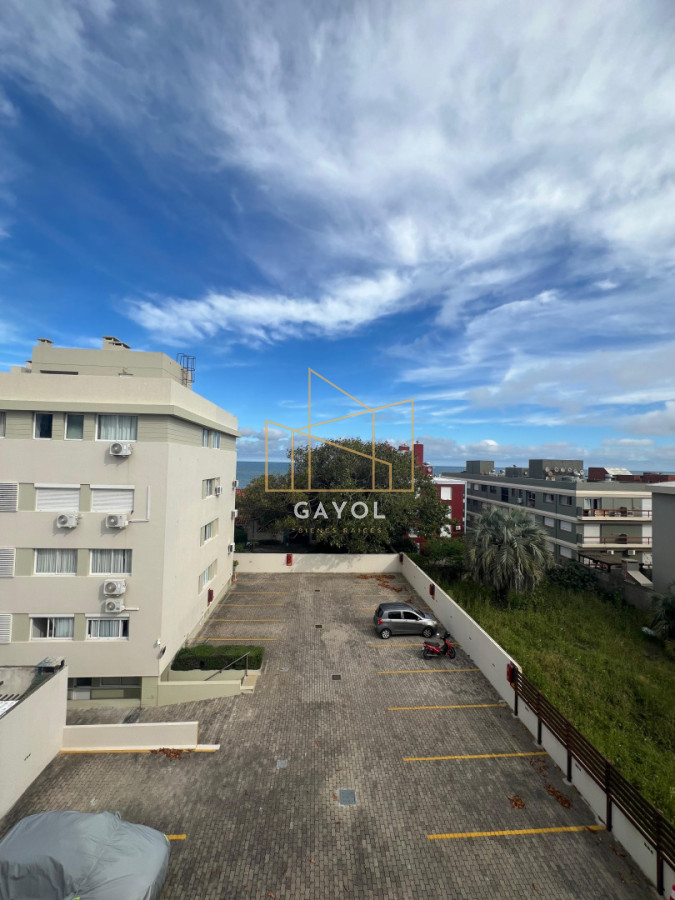 Apartamento ID.1122 - Exclusivo apartamento de 2 dormitorios con parrillero propio. Punta del Este. 