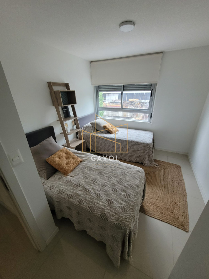 Apartamento ID.783 - Amplio apartamento de 3 dormitorios y 2 baños, ideal para vivir todo el año o para renta.