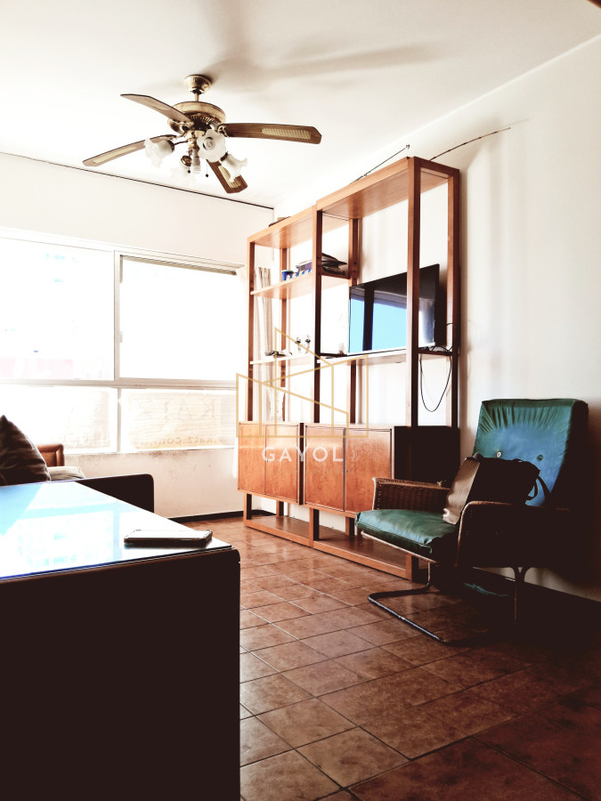 Apartamento ID.491 - Oportunidad de negocio! Apartamento de 2 dormitorios y 2 baños con bajos gastos! 