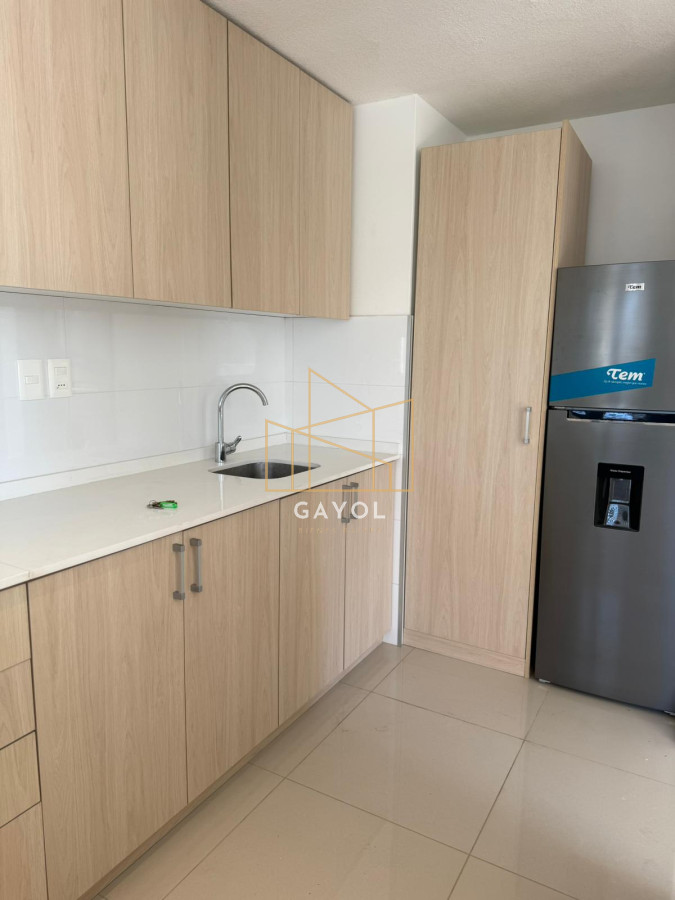 Apartamento ID.783 - Amplio apartamento de 3 dormitorios y 2 baños, ideal para vivir todo el año o para renta.