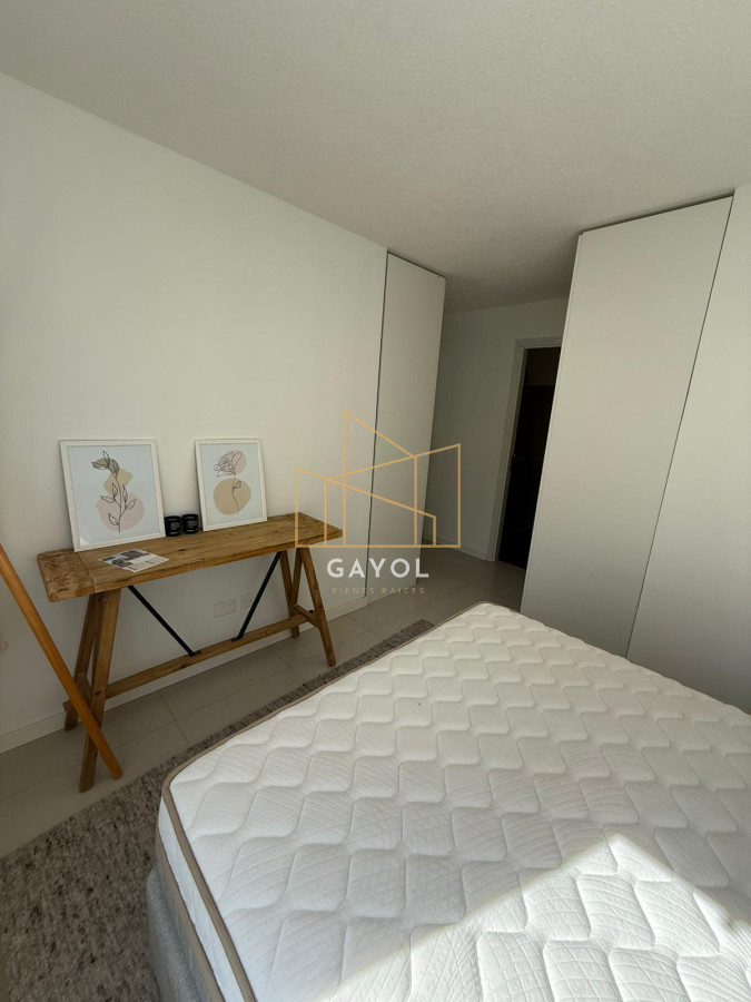 Apartamento ID.783 - Amplio apartamento de 3 dormitorios y 2 baños, ideal para vivir todo el año o para renta.