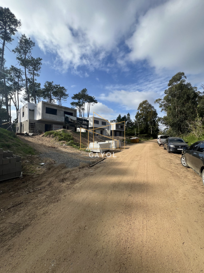 Casa ID.1527 - Casa a estrenar en Pinares. Punta del Este 