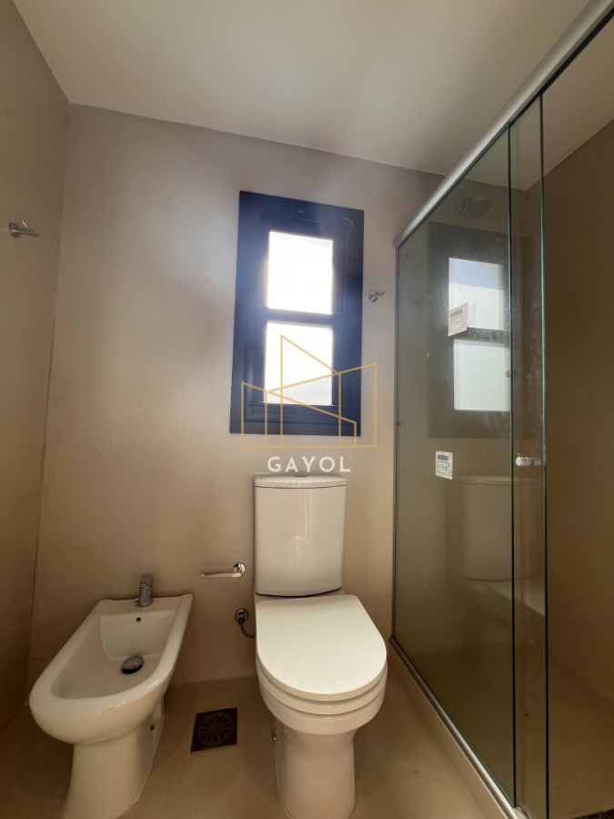 Casa ID.837 - Casa a estrenar, proyecto en obra, entrega en octubre 2025. La Barra. Maldonado