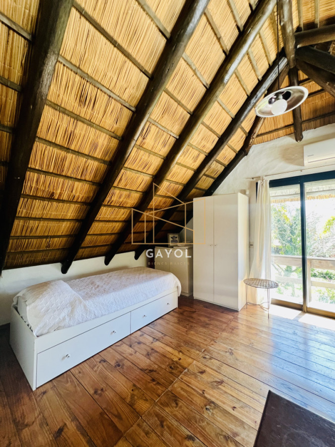 Casa ID.1531 - Casa en alquiler de verano en Jardines de Córdoba - Punta del Este