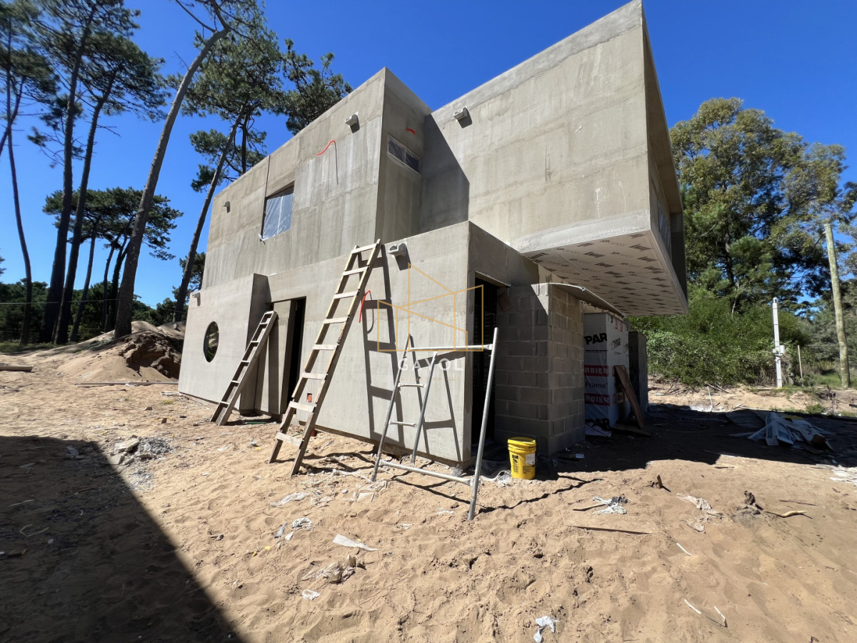 Casa ID.1529 - Casa a estrenar en Pinares, proyecto en obra, precio lanzamiento. Punta del Este