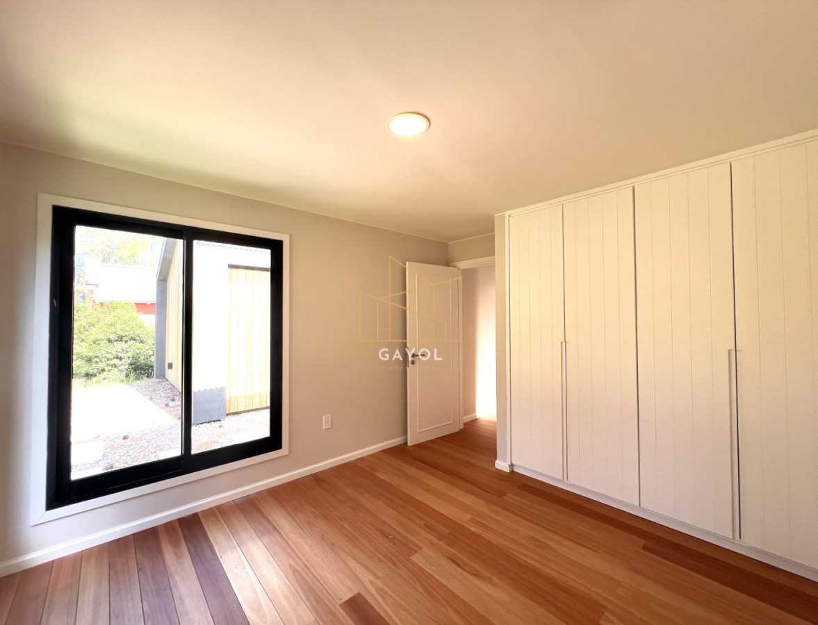 Casa ID.837 - Casa a estrenar, proyecto en obra, entrega en octubre 2025. La Barra. Maldonado