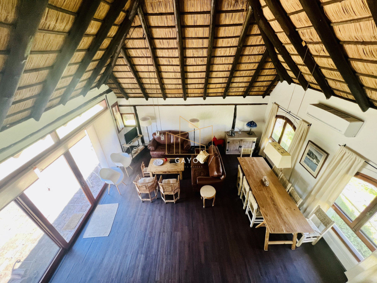 Casa ID.1531 - Casa en alquiler de verano en Jardines de Córdoba - Punta del Este