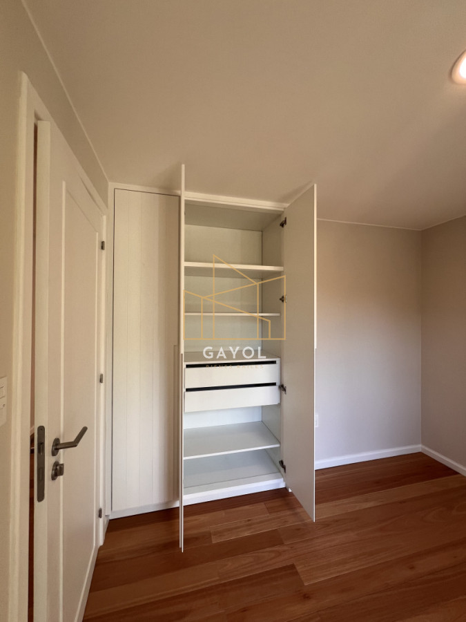 Casa ID.837 - Casa a estrenar, proyecto en obra, entrega en octubre 2025. La Barra. Maldonado