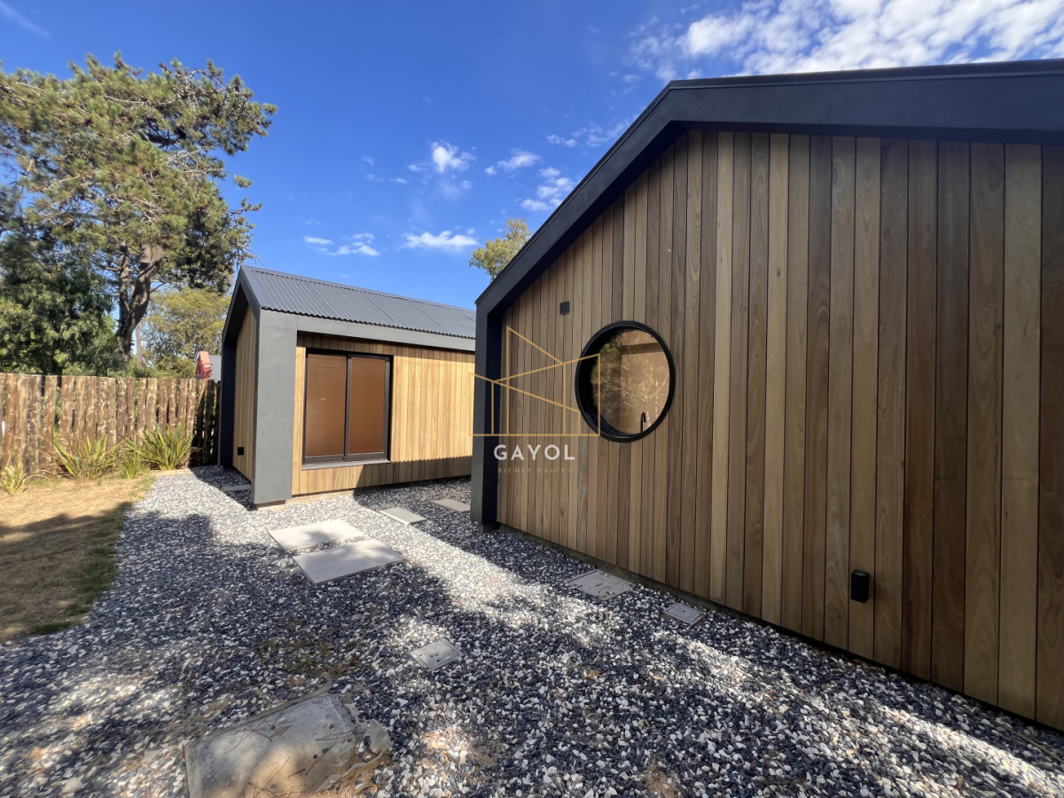 Casa ID.837 - Casa a estrenar, proyecto en obra, entrega en octubre 2025. La Barra. Maldonado