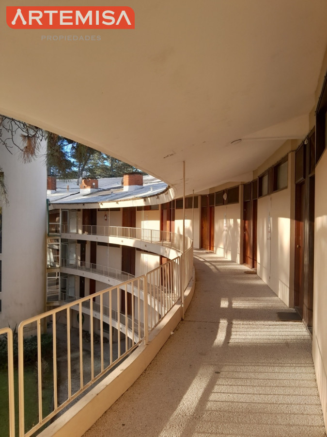 Apartamento ID.921 - Apartamento en venta de 1 dormitorio y medio. Playa mansa. Punta del Este.