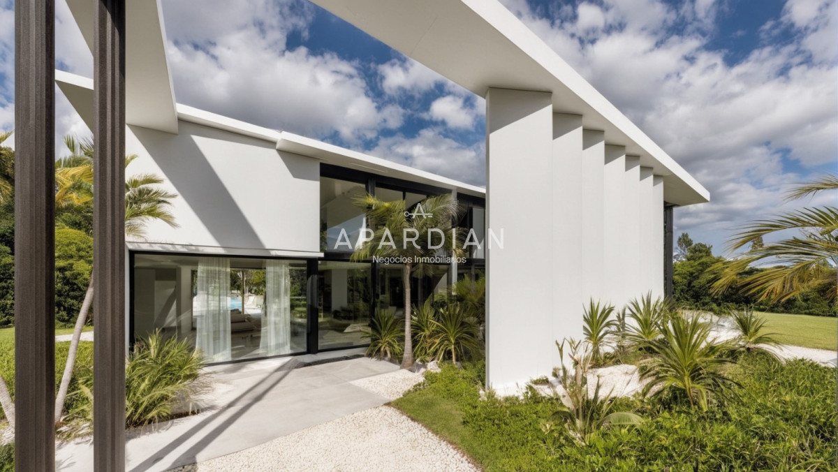 Casa ID.21099606 - Casa en venta en Solanas Country, construcción de hormigón armado, con piscina. 