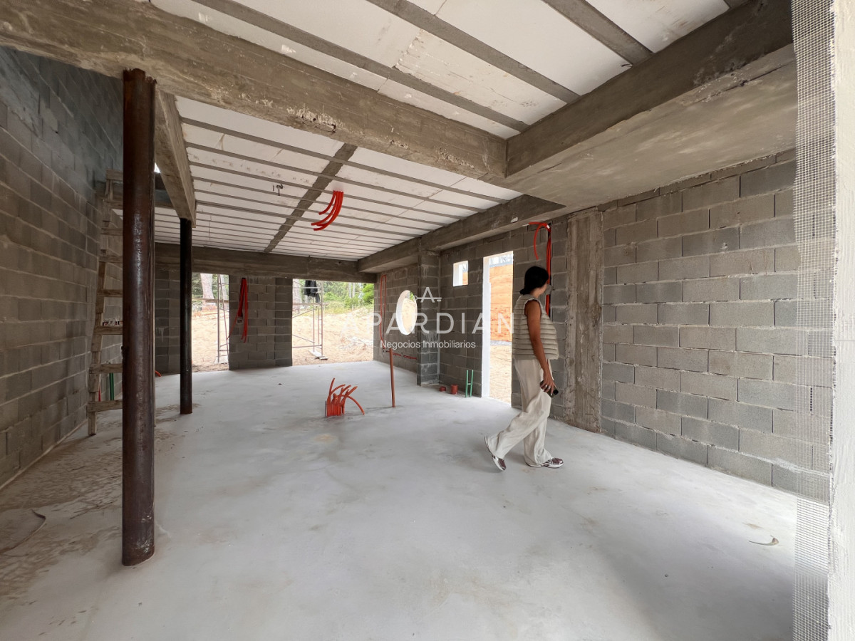 Casa ID.21099457 - Casa a estrenar en Pinares, proyecto en obra, precio lanzamiento. Punta del Este