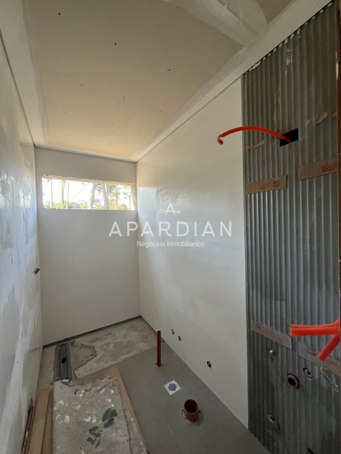 Casa ID.21099457 - Casa a estrenar en Pinares, proyecto en obra, precio lanzamiento. Punta del Este