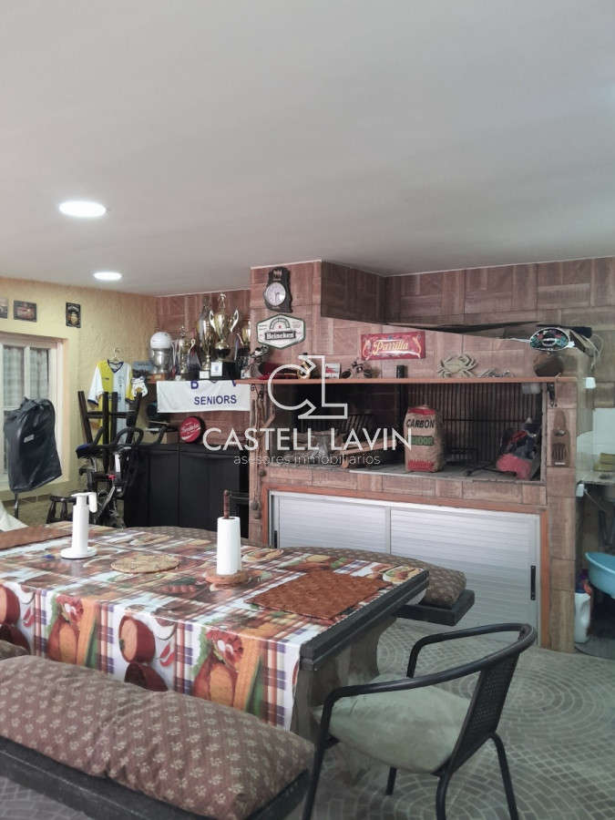 Casa ID.787 - Venta Casa Remodelada con barbacoa 2 dormitorios Mussio Maldonado