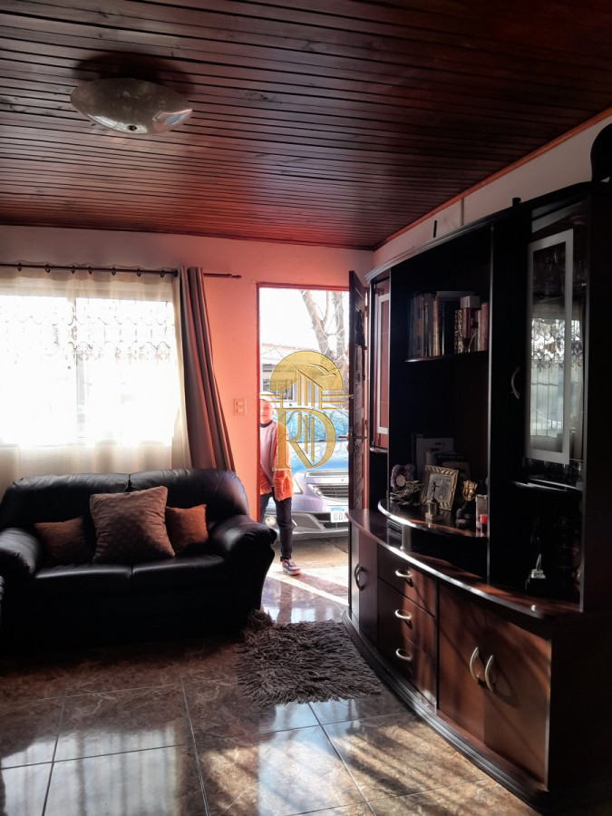 Casa remodelada en venta, 2 dormitorios y 2 baños, con barbacoa. -id-474-6