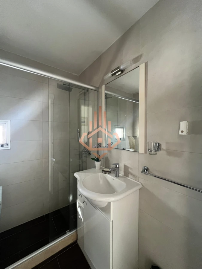 Exclusivo apartamento de 2 dormitorios con parrillero propio. Punta del Este.