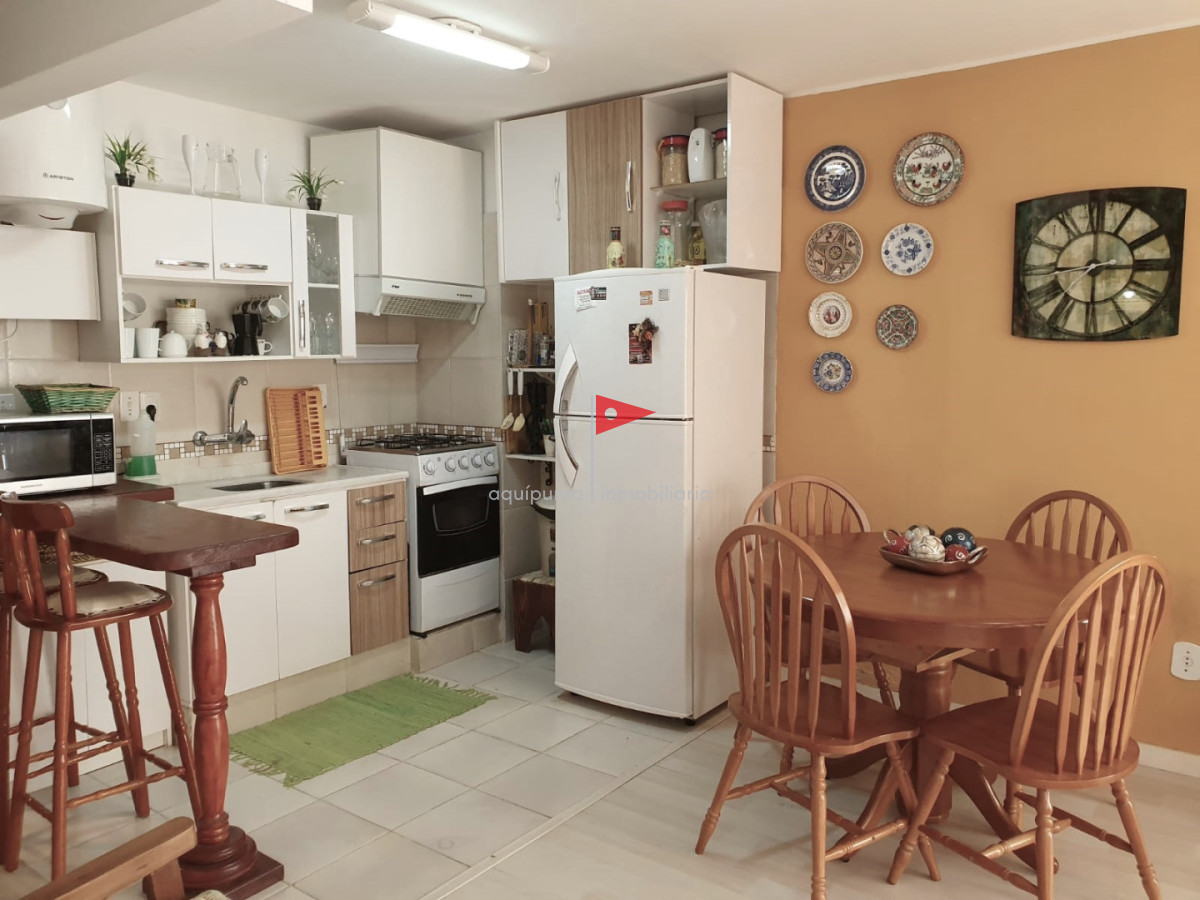 Apartamento ID.138 - Apartamento en venta, oportunidad en Península, Punta del Este. 