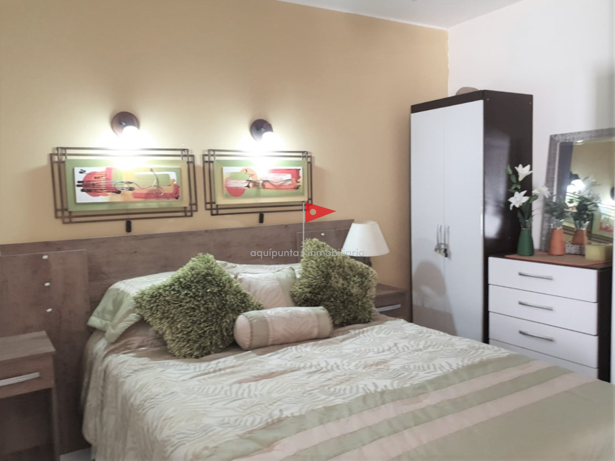 Apartamento ID.138 - Apartamento en venta, oportunidad en Península, Punta del Este. 