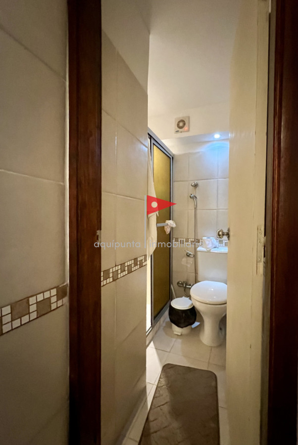 Apartamento ID.138 - Apartamento en venta, oportunidad en Península, Punta del Este. 