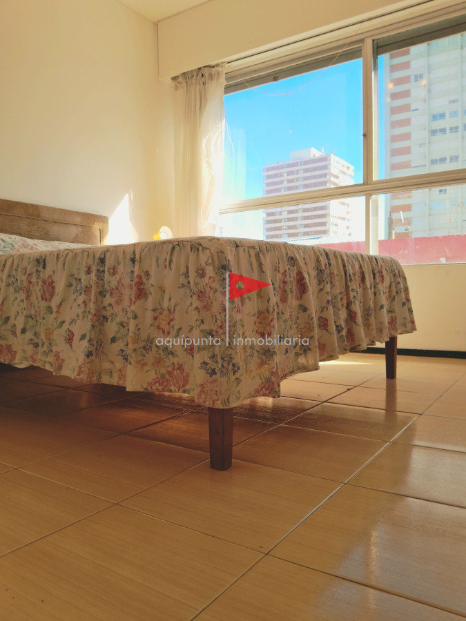 Apartamento ID.139 - Oportunidad de negocio! Apartamento de 2 dormitorios y 2 baños con bajos gastos! 