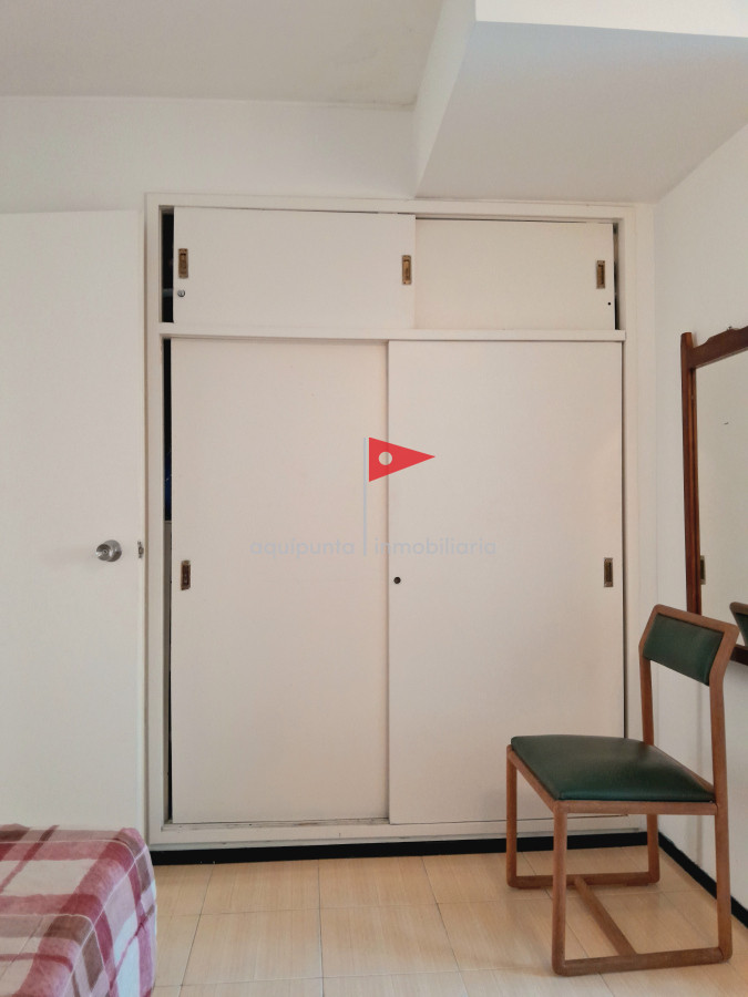 Apartamento ID.139 - Oportunidad de negocio! Apartamento de 2 dormitorios y 2 baños con bajos gastos! 