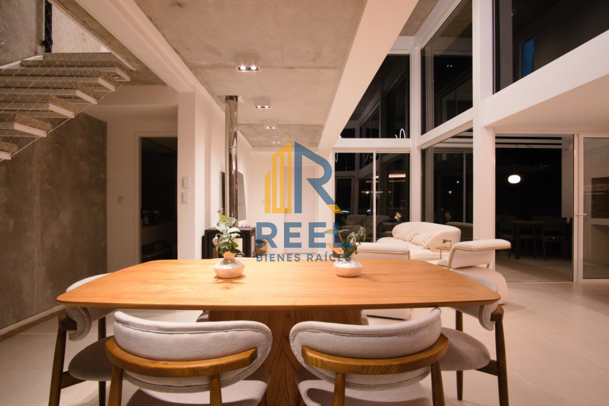 Casa ID.64 - Casa a estrenar, precio en pozo. Barrio Privado Solanas. Punta Ballena.