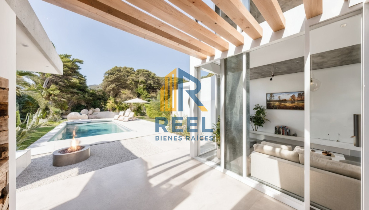 Casa ID.64 - Casa a estrenar, precio en pozo. Barrio Privado Solanas. Punta Ballena.