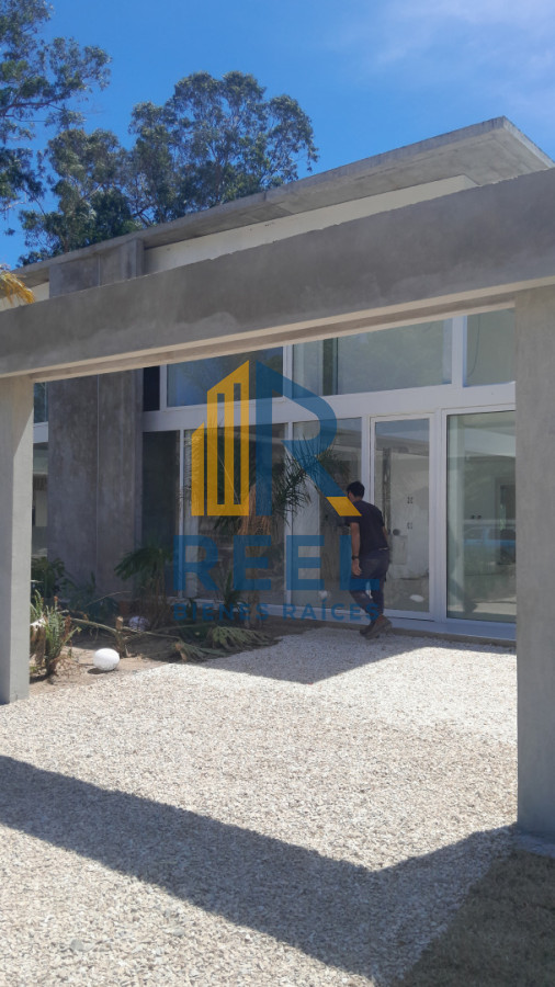 Casa ID.64 - Casa a estrenar, precio en pozo. Barrio Privado Solanas. Punta Ballena.