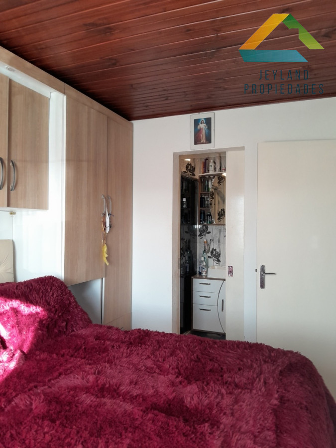 Casa ID.442 - Casa remodelada en venta, 2 dormitorios y 2 baños, con barbacoa. 