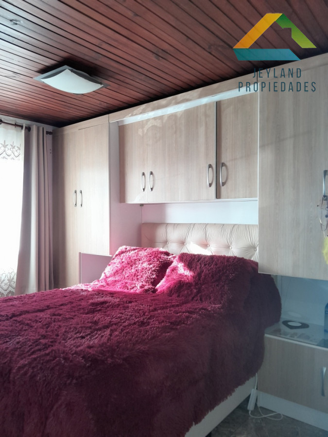 Casa ID.442 - Casa remodelada en venta, 2 dormitorios y 2 baños, con barbacoa. 