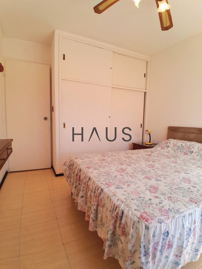 Apartamento ID.266 - Oportunidad de negocio! Apartamento de 2 dormitorios y 2 baños con bajos gastos! 