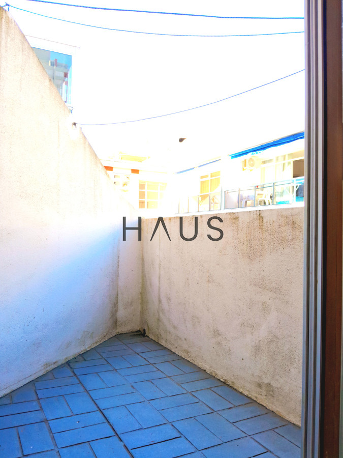 Apartamento ID.266 - Oportunidad de negocio! Apartamento de 2 dormitorios y 2 baños con bajos gastos! 