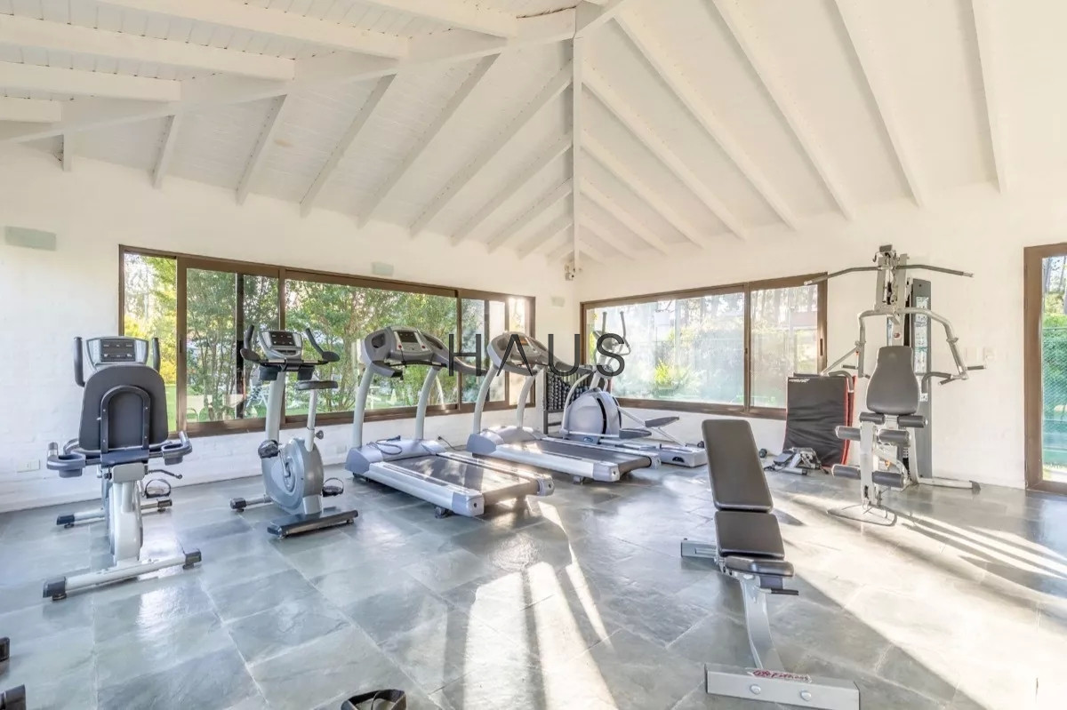 Casa ID.574 - Amplia casa en barrio privado. Punta del Este 