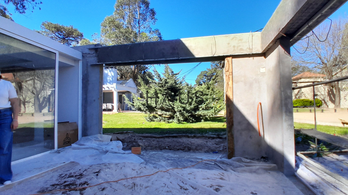 Casa ID.193 - Casa a estrenar, precio en pozo. Barrio Privado Solanas. Punta Ballena.