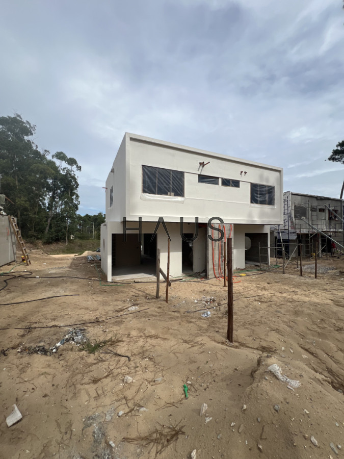 Casa ID.534 - Casa a estrenar en Pinares. Precio lanzamiento. Punta del Este 