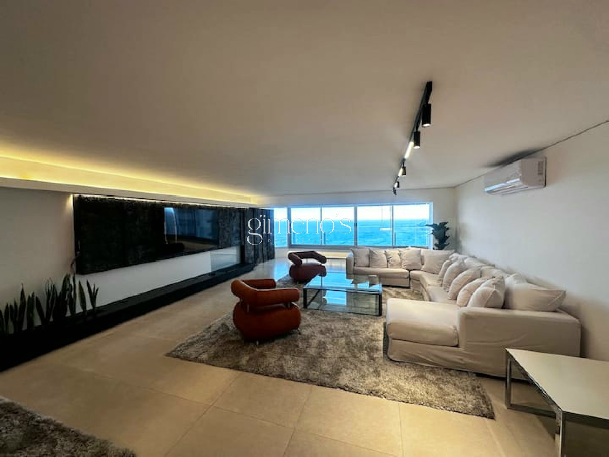 Apartamento ID.566 - Amplio apartamento en Primera línea de playa brava. PUNTA del Este. Alquiler de verano 